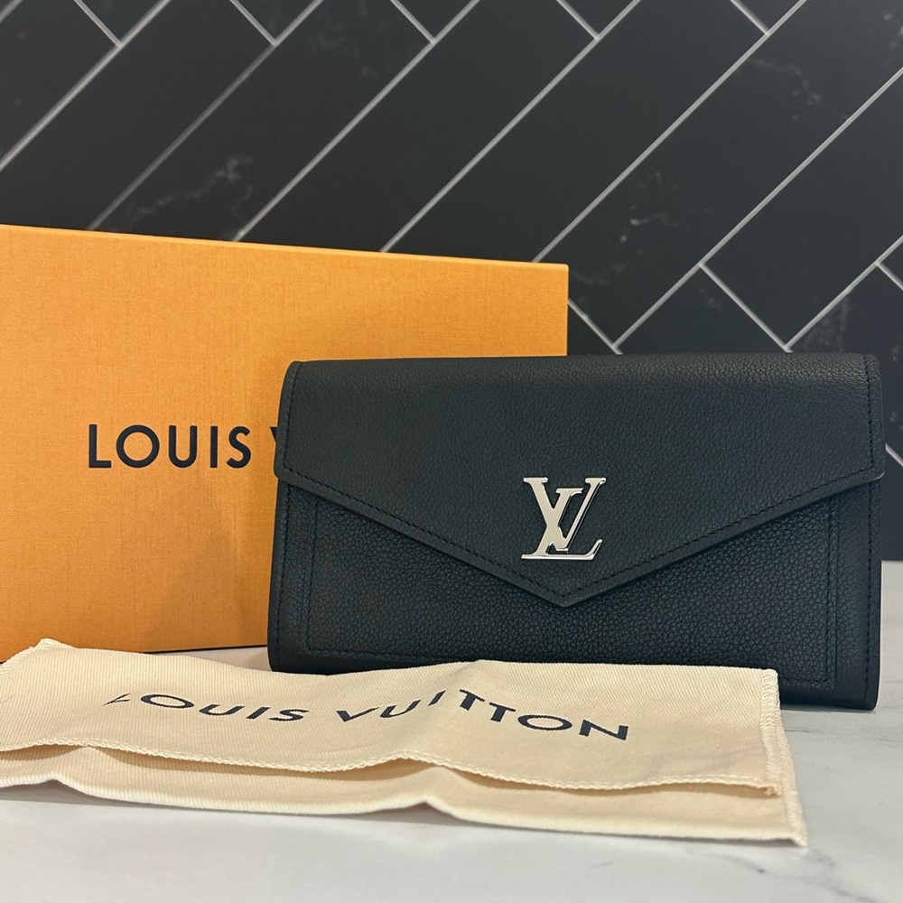 LOUIS VUITTON Mylockme Black Leather Wallet